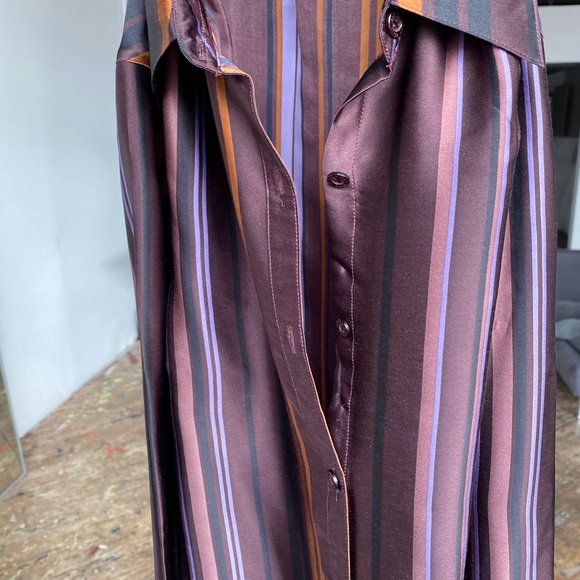 Calvin Klein silk button down - Picture 3 of 3